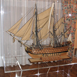 Création et fabrication d'une cloche sur mesure pour ce magnifique voilier.